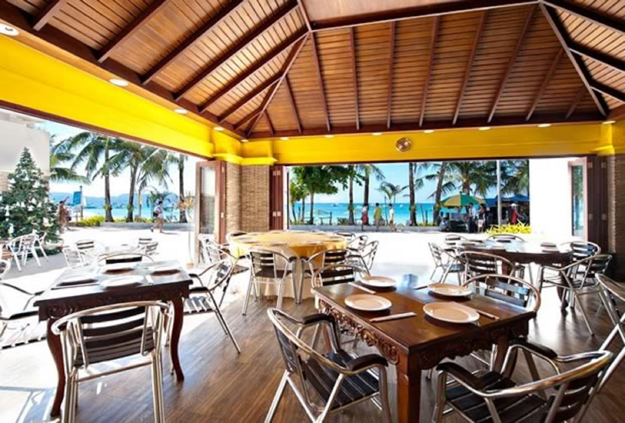 Golden Phoenix Hotel Boracay Manoc-Manoc Exterior photo